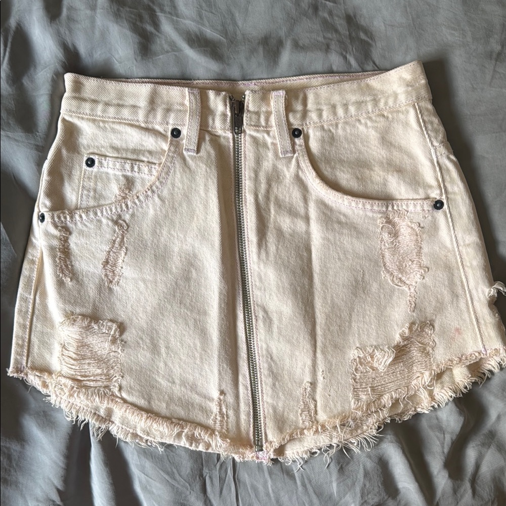 CARMAR pink skirt with zipper - size 26